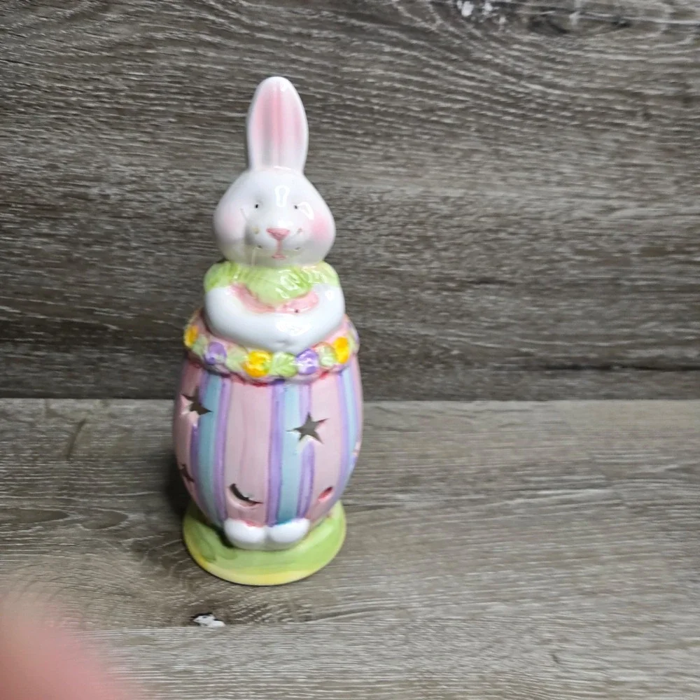 Ceramic Easter Bunny Rabbit Tealight Candle Holder Pastel Stripe Star Cutout